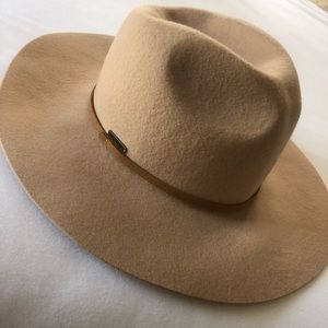 Billabong No Worries Felt Hat- New with Tags